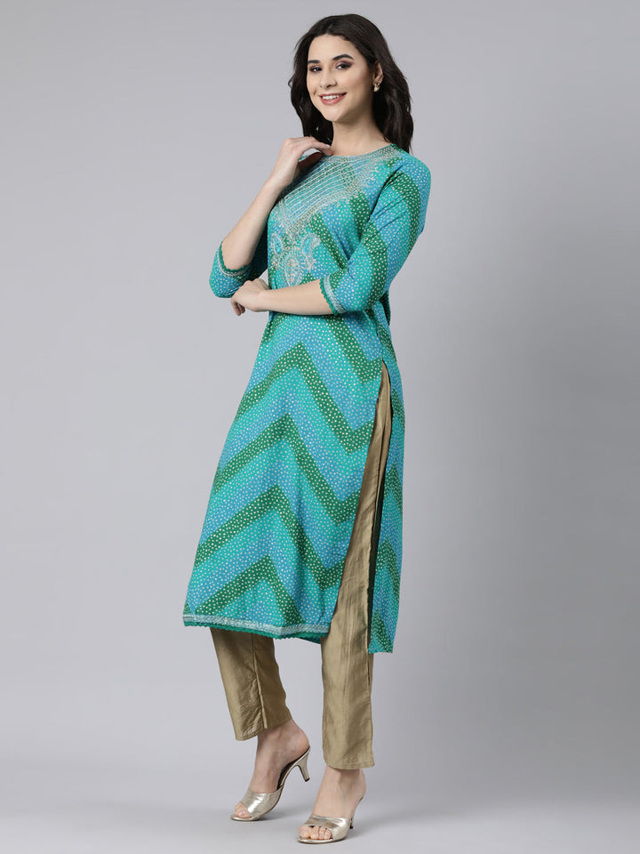 Neerus Blue chevron printed straight kurti - back view