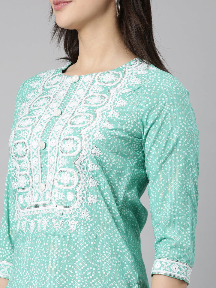 Neerus Green cotton Bandhani printed kurti - detail view 1