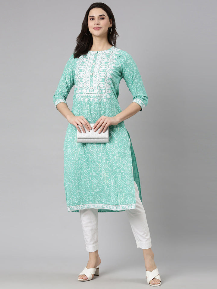 Neerus Green cotton Bandhani printed kurti - detail view 2