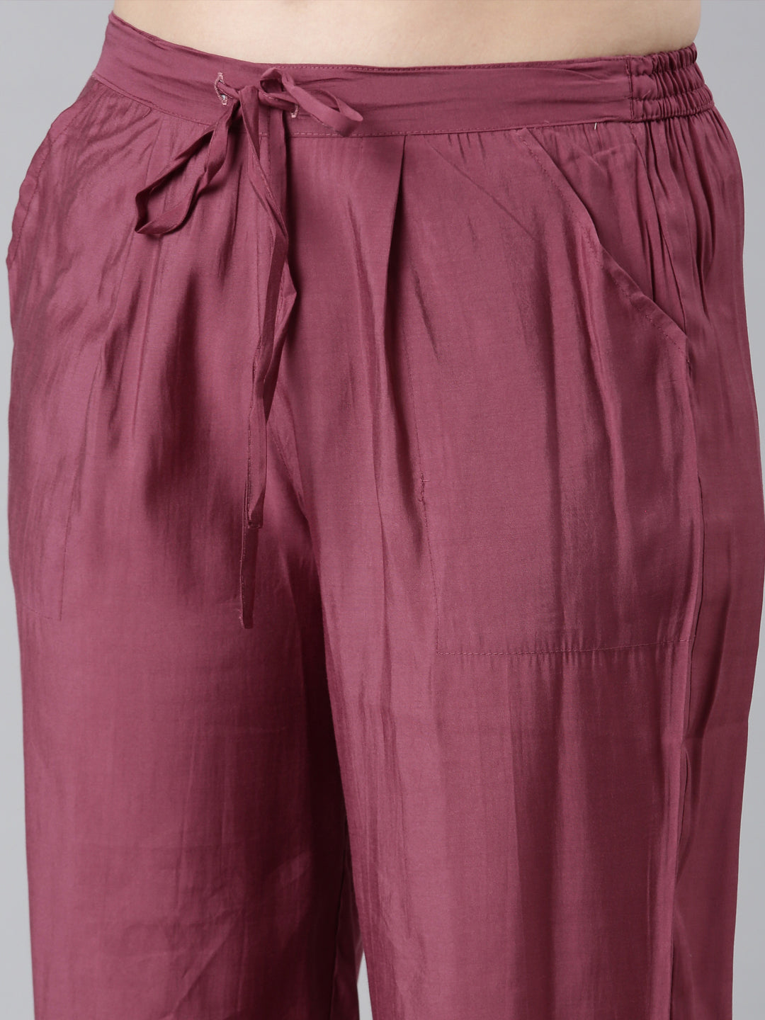 Neerus Pink printed floral suit set - detail view 3