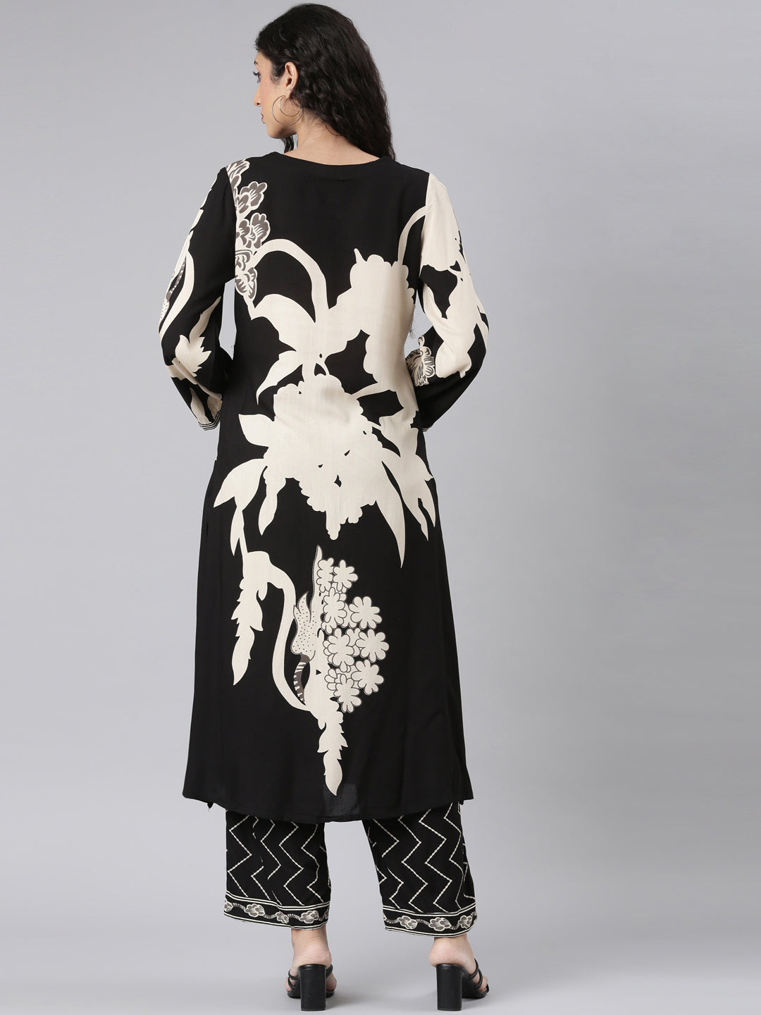 Neerus Black rayon printed kurta set with palazzo - detail view 1