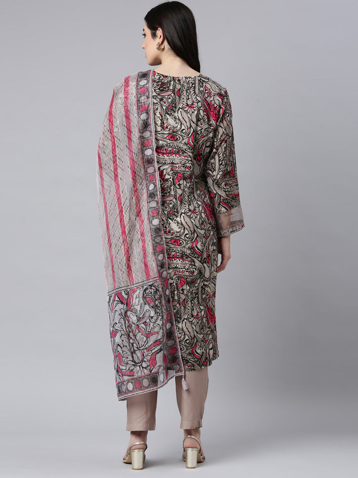 Neerus Grey printed paisley suit set - side view