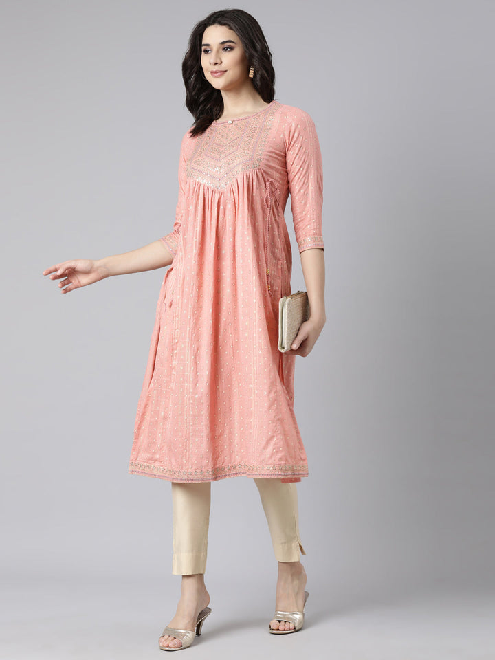 Neerus Orange cotton bandhani straight kurti - detail view 1