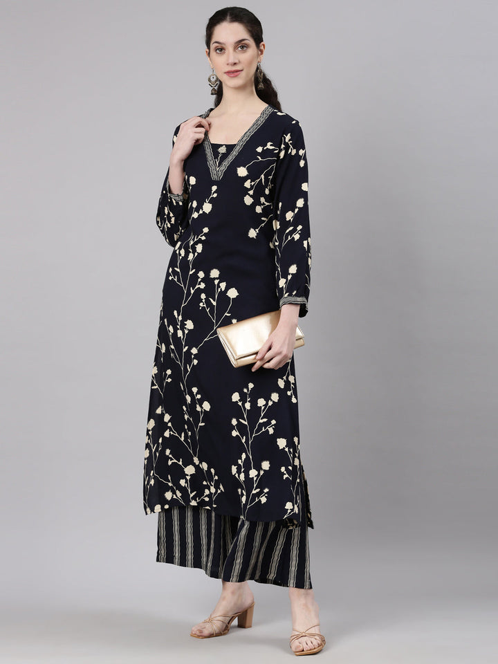 Neerus Blue Rayon Printed Kurta Set - detail view 3