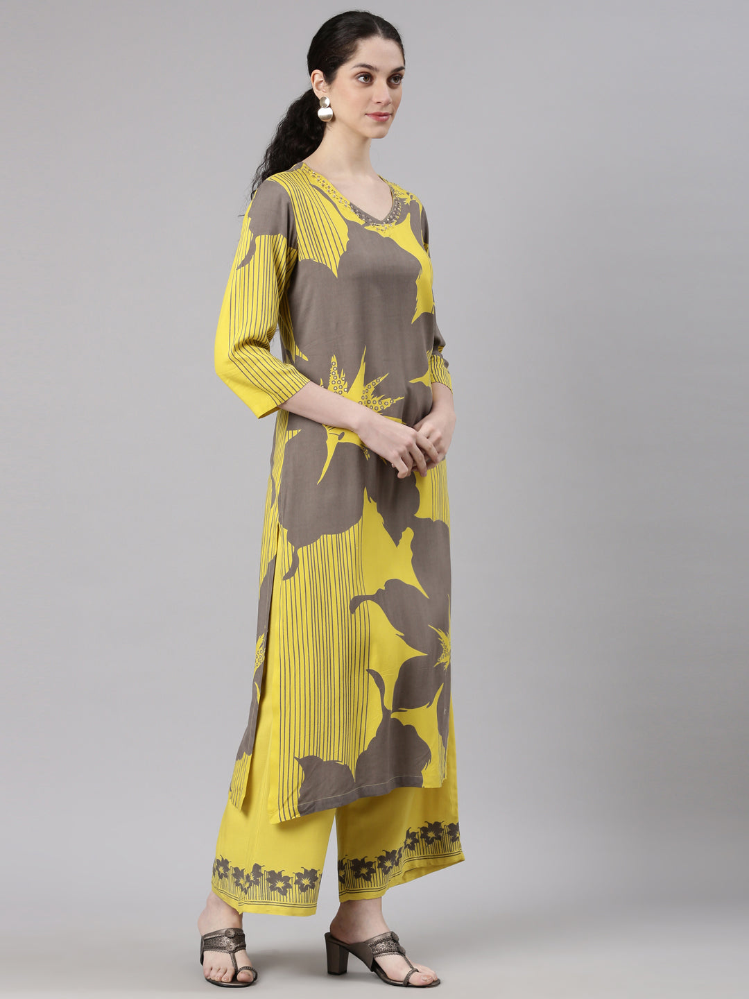 Neerus Yellow rayon printed kurta set with palazzo - side view