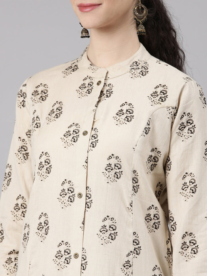 Neerus Beige printed floral kurta set straight silhouette - detail view 2