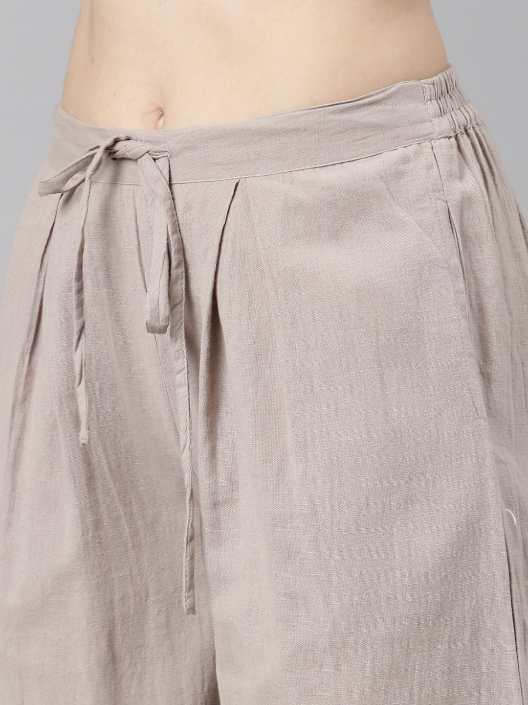 Neerus Grey slub cotton printed suit set - detail view 4
