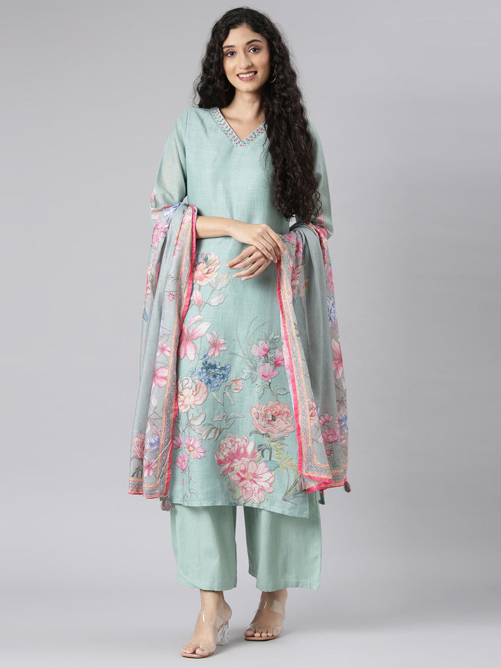 Neerus Green linen printed suit set - detail view 3