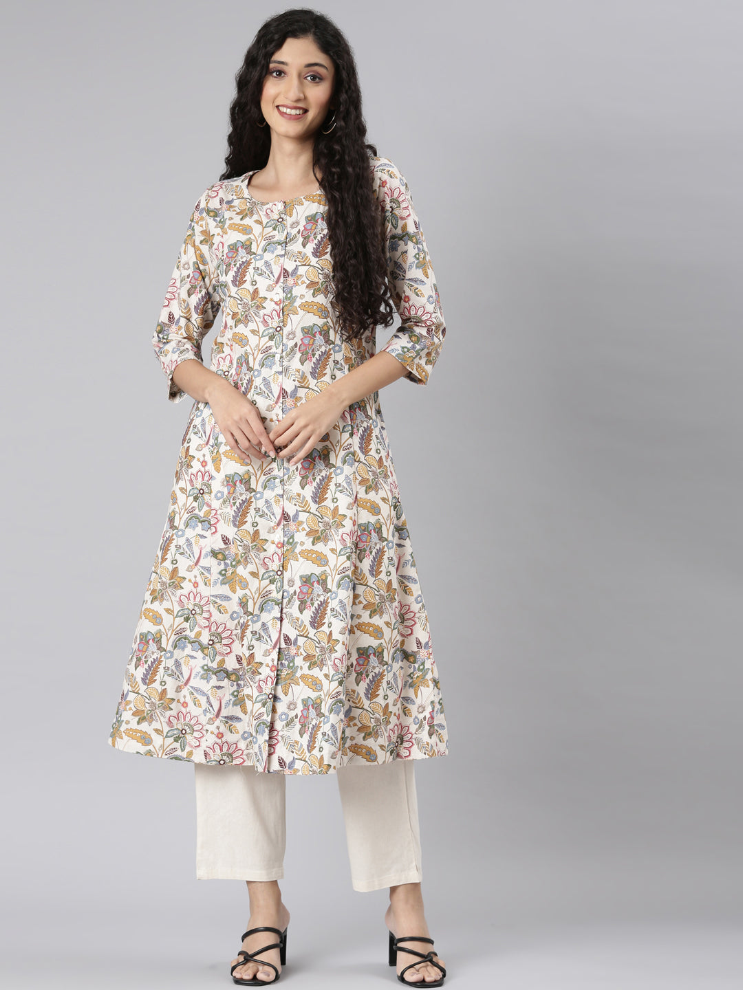 Neerus Multi printed floral kurta set with trouser - detail view 3