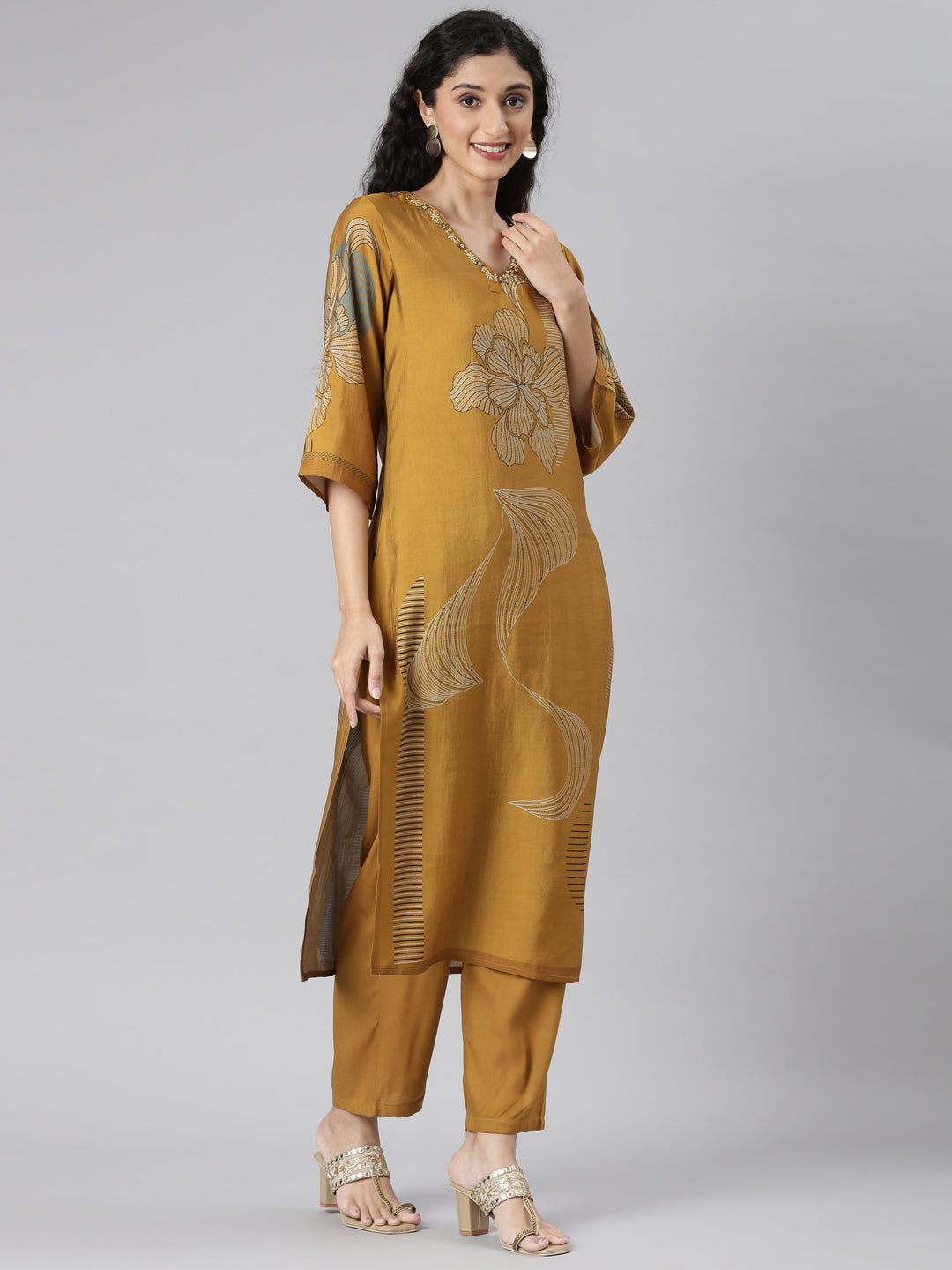 Neerus Gold printed floral suit set straight kurta with trouser and dupatta - side view