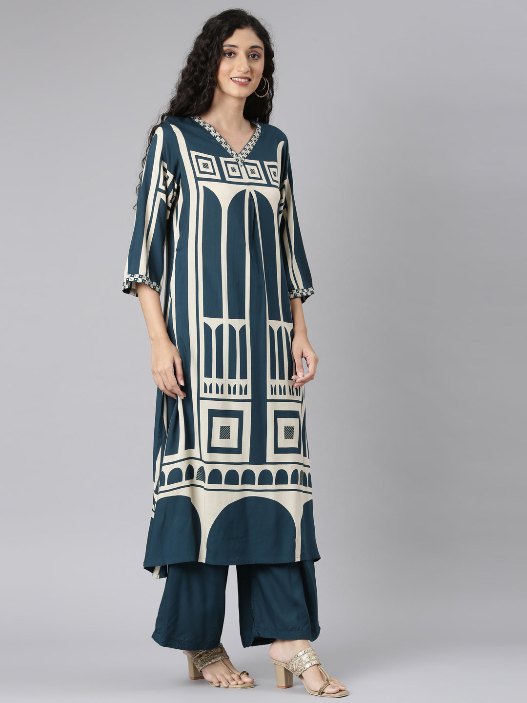 Neerus Green rayon straight kurta set - side view