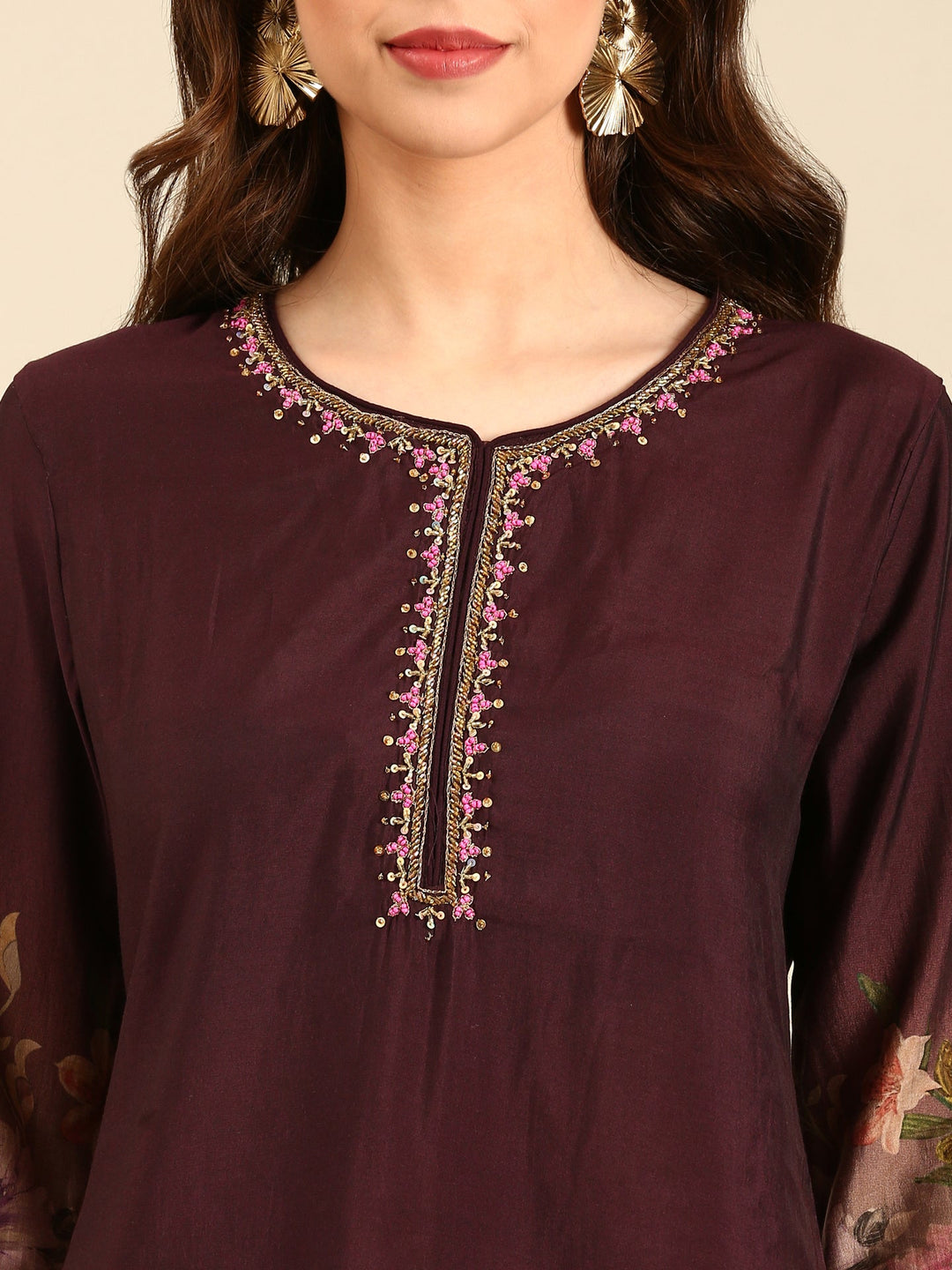 Neerus Maroon muslin solid suit set - detail view 1
