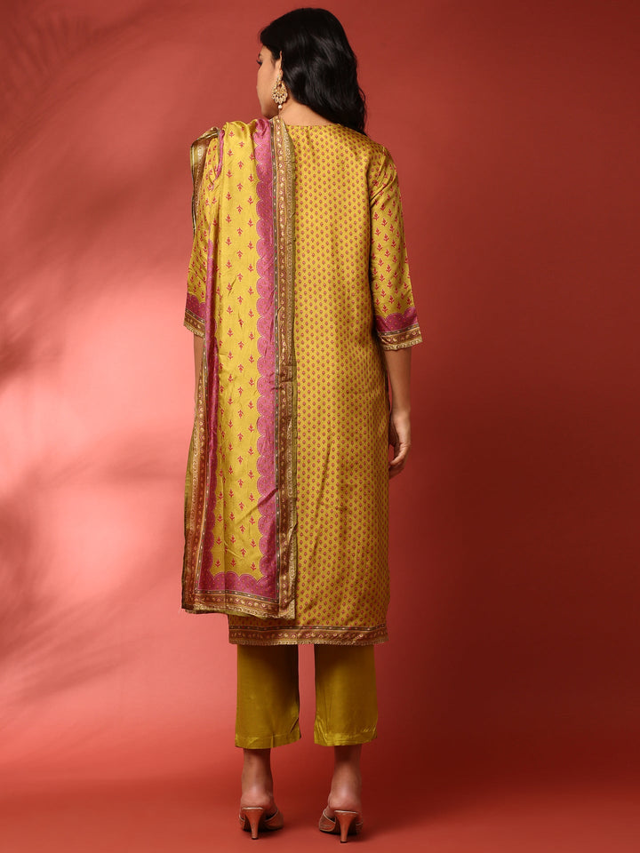 Multi color Muslin digital printed Three piece suit set