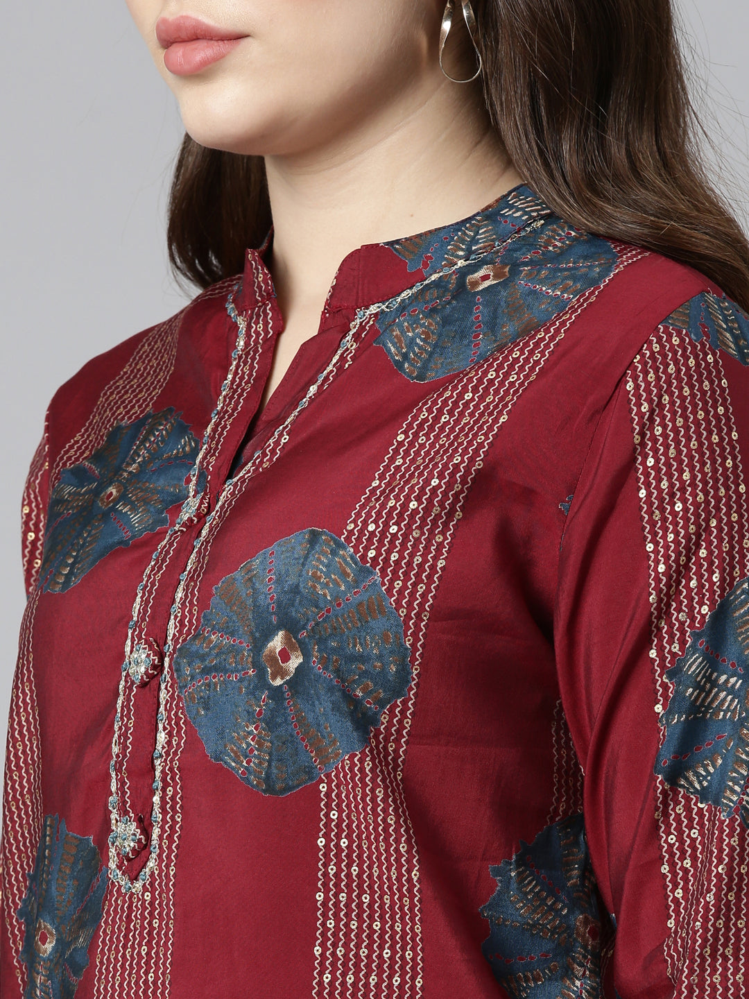 Neerus Maroon printed straight kurta set - detail view 1