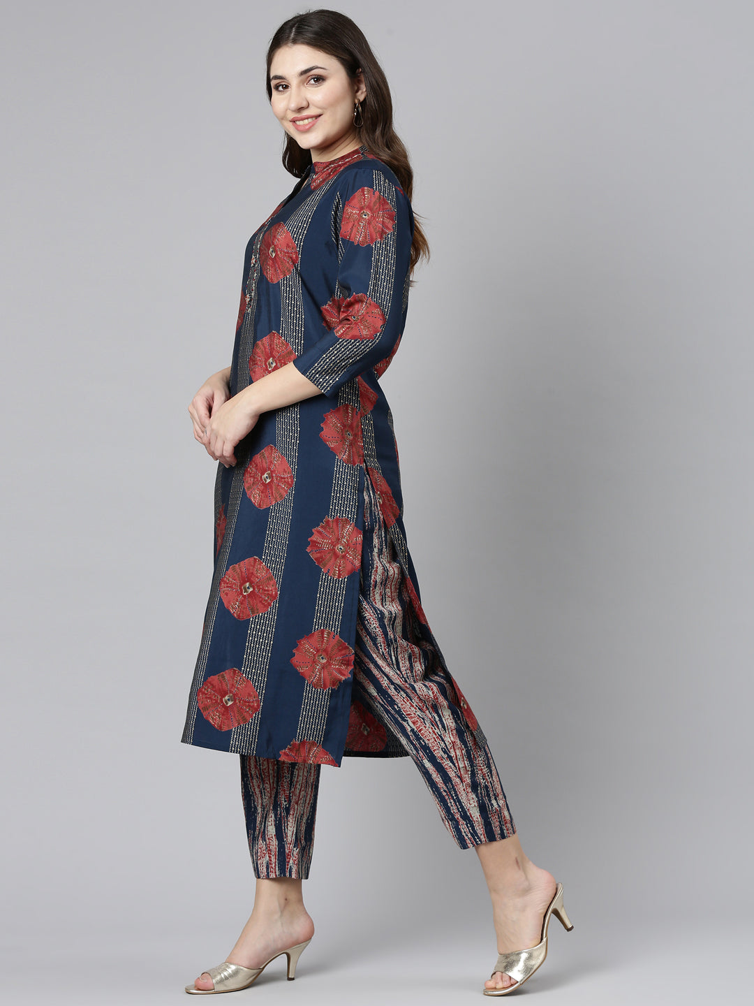 Neerus Blue printed straight kurta set with trouser - back view