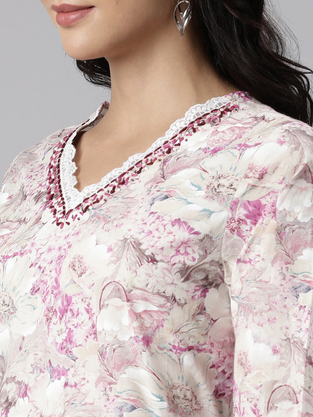 Neerus Beige cotton printed suit set - detail view 2