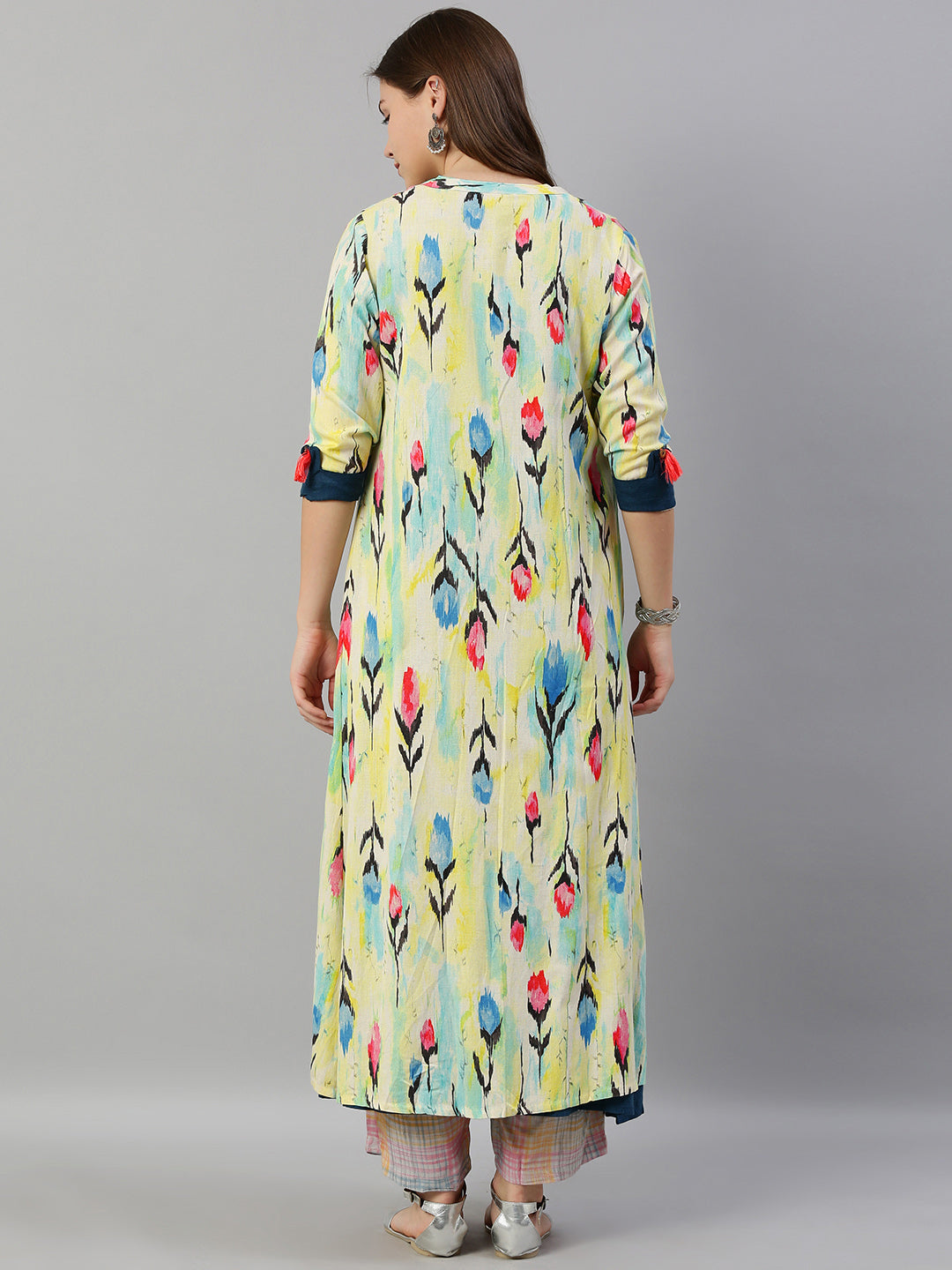 Neerus Green cotton embroidered A-line kurta - detail view 1