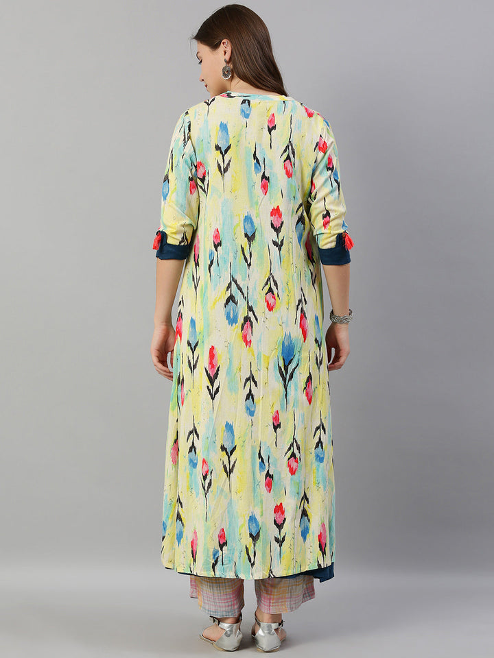 Neerus Green cotton embroidered A-line kurta - detail view 1