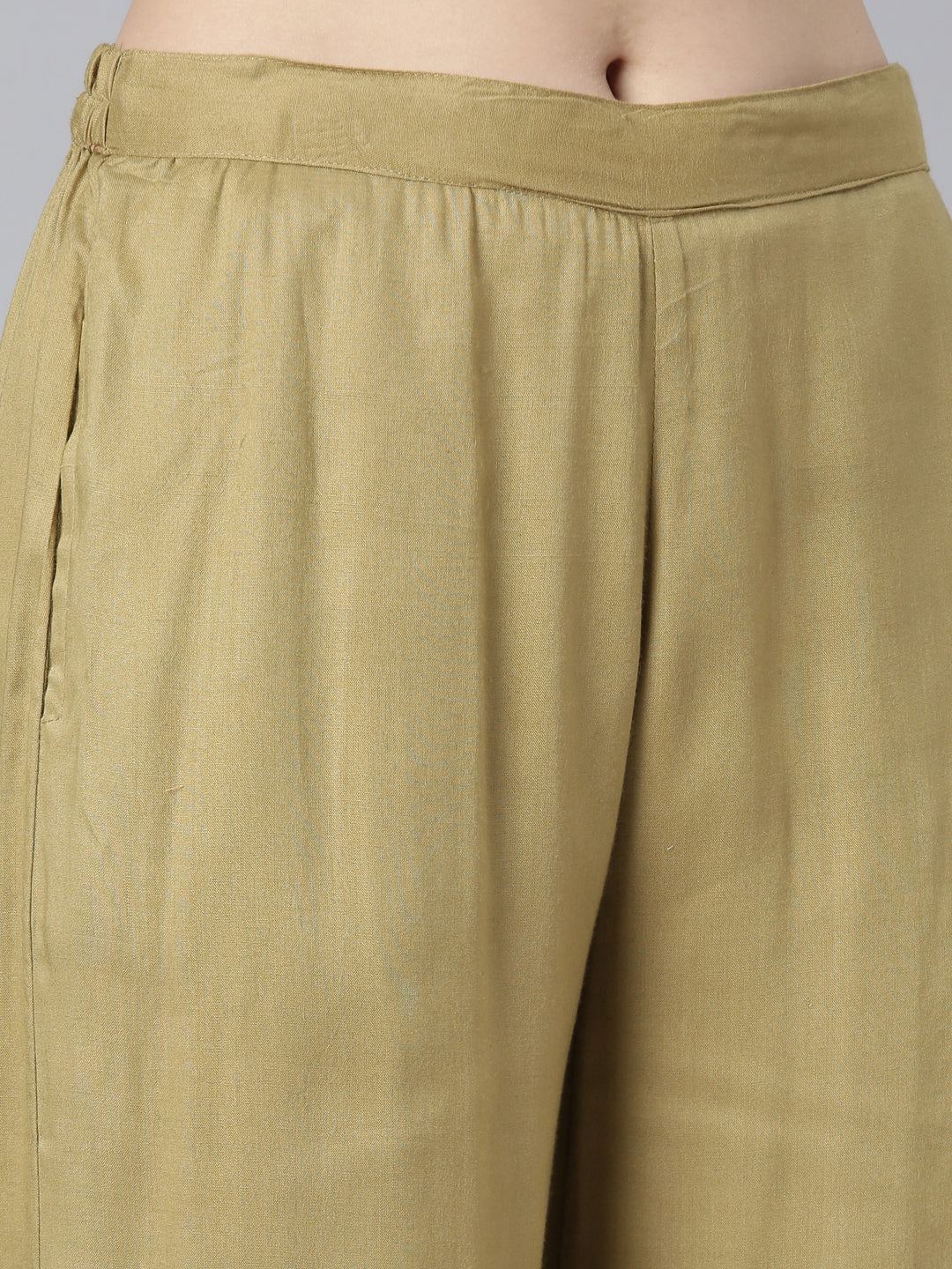 Neerus Beige crepe printed kurta set - detail view 3