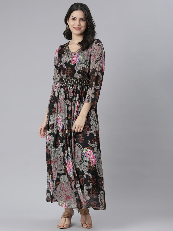 Neerus Black chinon printed floral flared dress - detail view 2