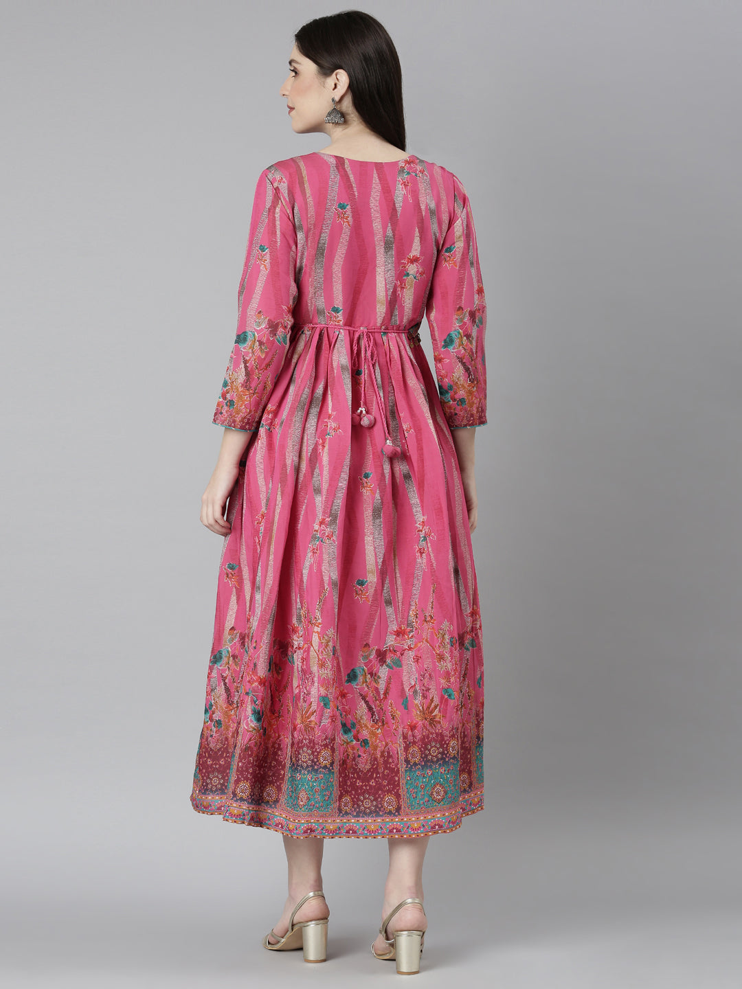 Neerus Pink floral printed flared dress - detail view 2