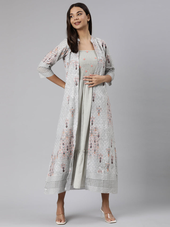 Neerus Green chikankari floral straight dress - detail view 1