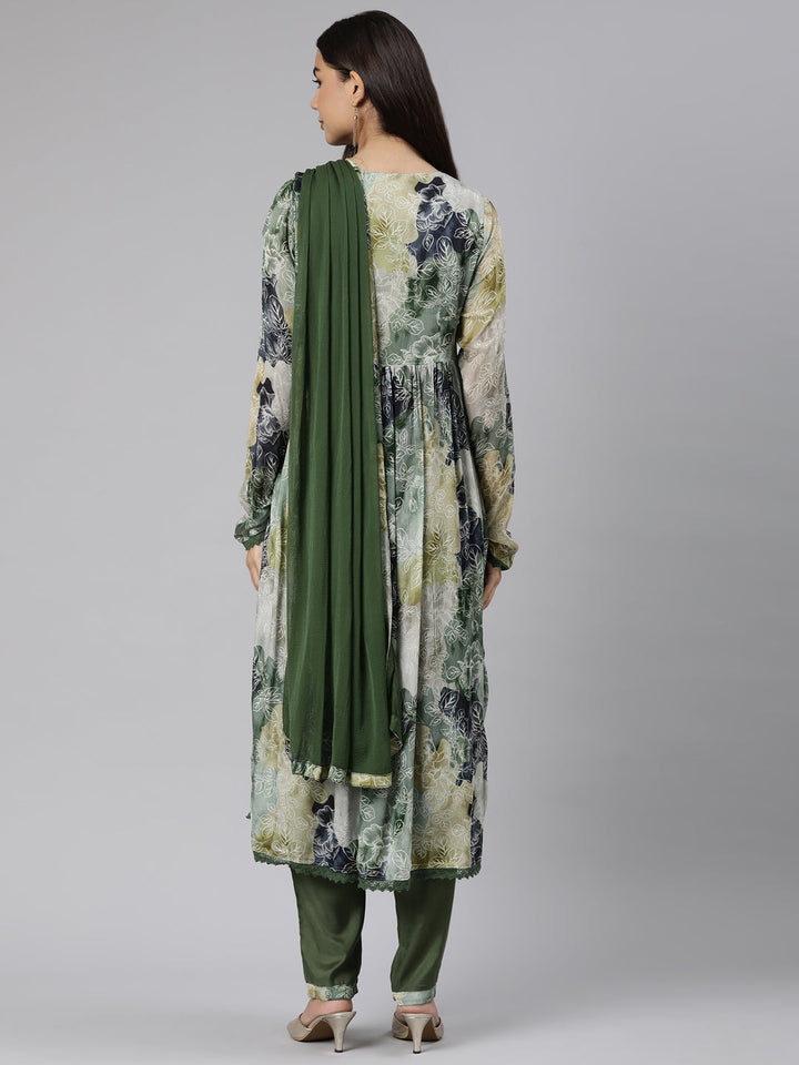 Neerus Green printed floral straight suit set - side view