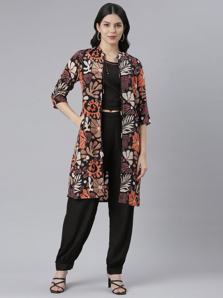 Neerus Black crepe printed co-ord set with jacket - detail view 1