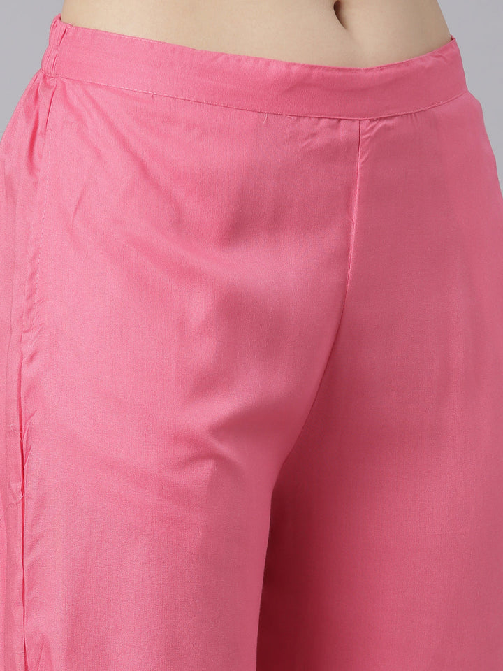 Neerus Pink crepe printed co-ord set with jacket - detail view 3