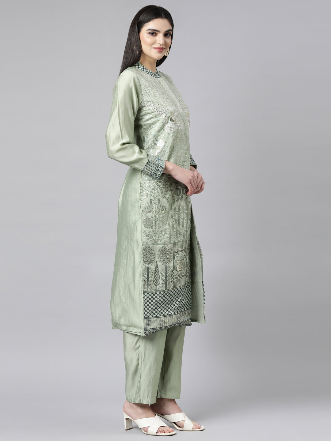 Neerus Green cotton printed kurta set with trouser - side view