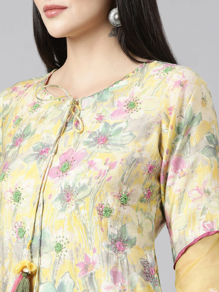 Neerus Yellow printed floral suit set - detail view 1