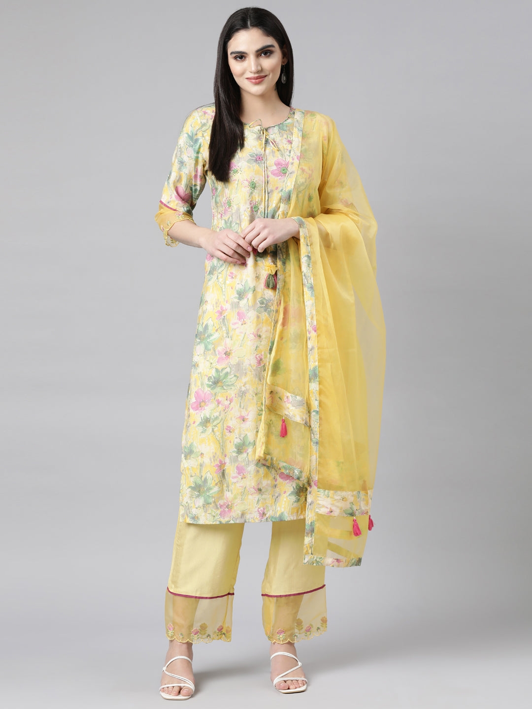 Neerus Yellow printed floral suit set - detail view 2