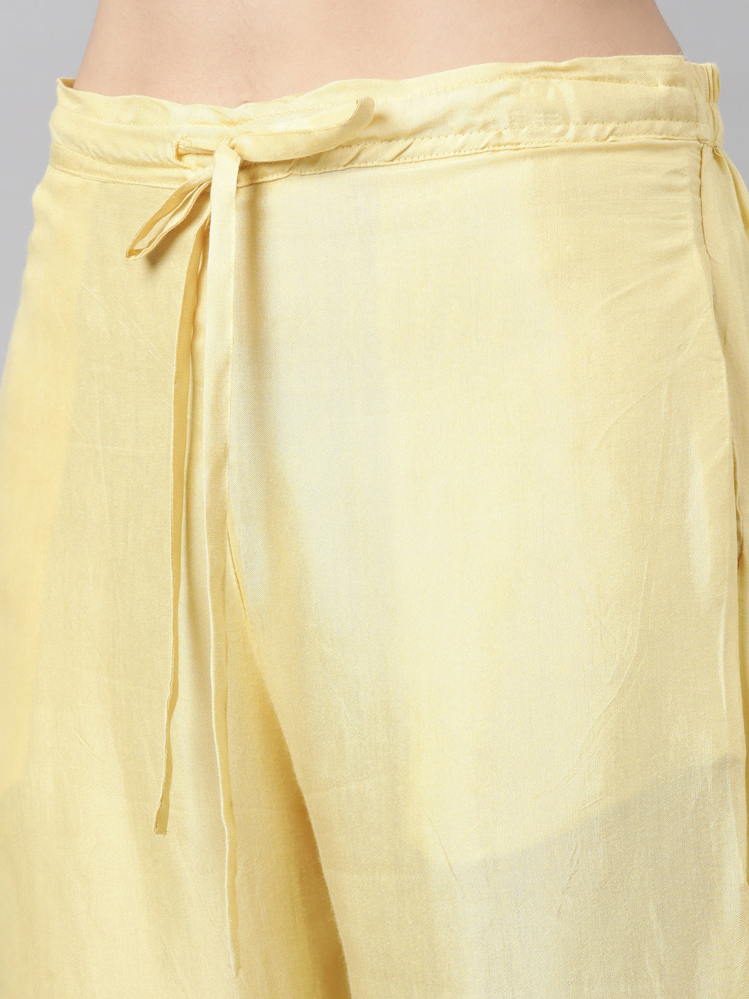 Neerus Yellow printed floral suit set - detail view 3