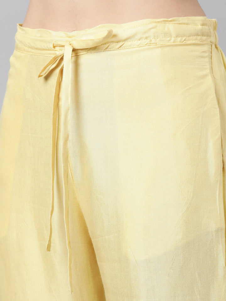 Neerus Yellow printed floral suit set - detail view 3