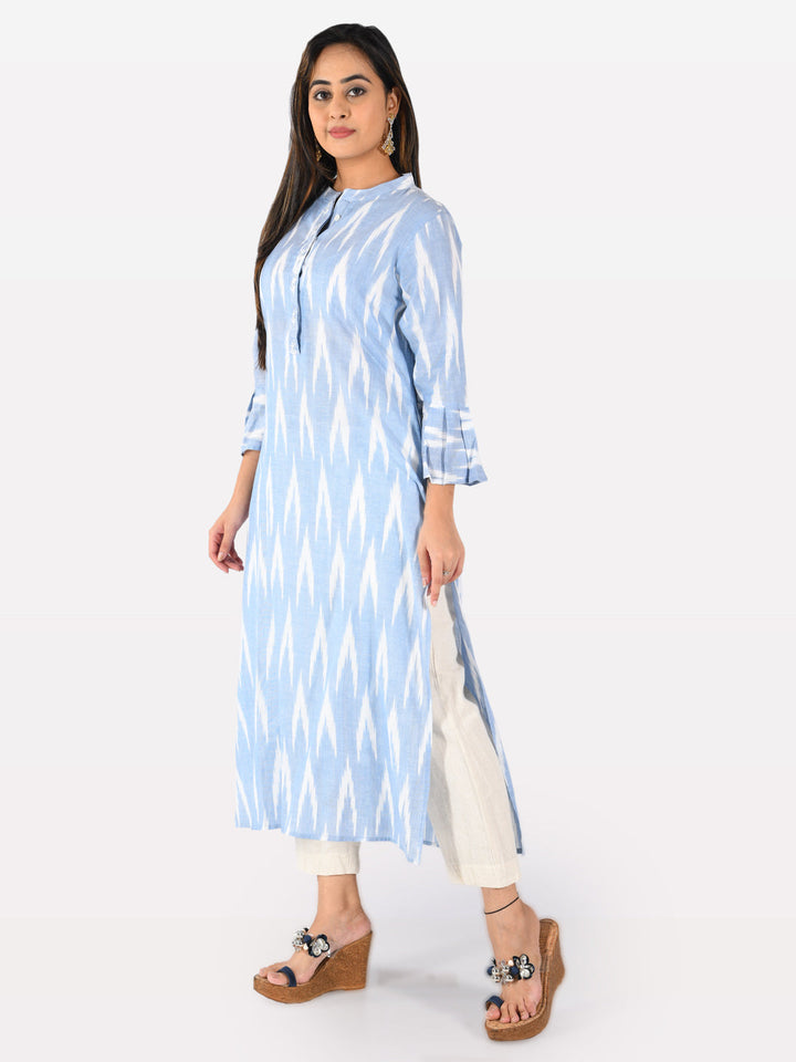 Neerus Blue printed A-Line kurta - detail view 2