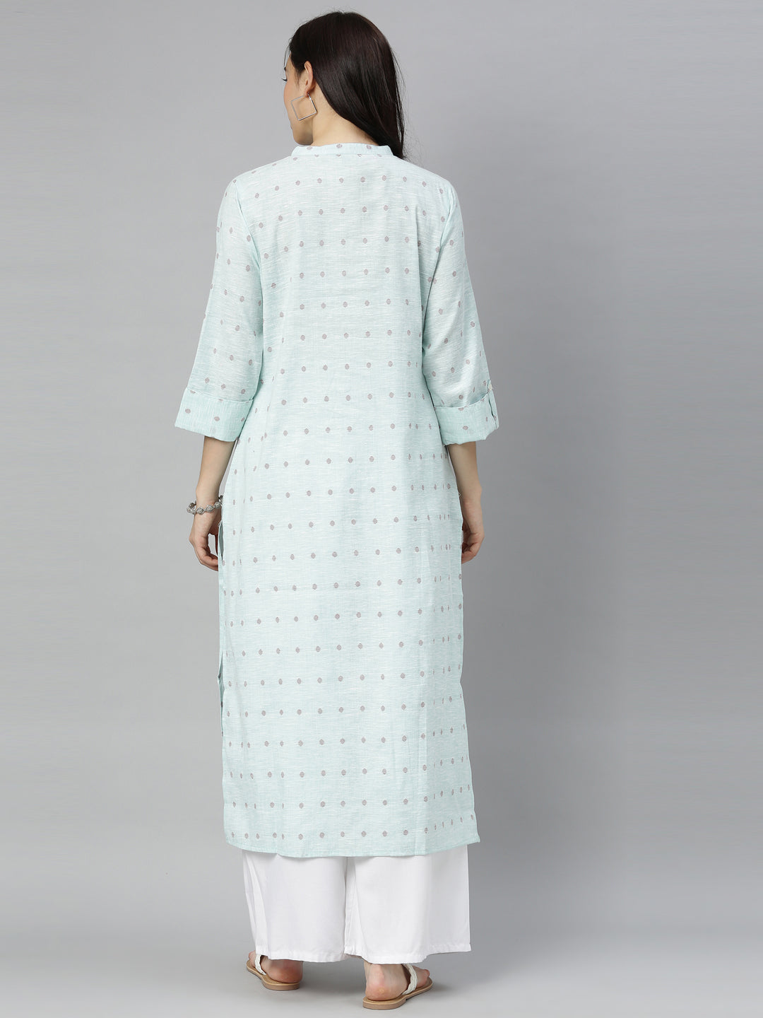 Neerus Green printed straight kurta - detail view 4