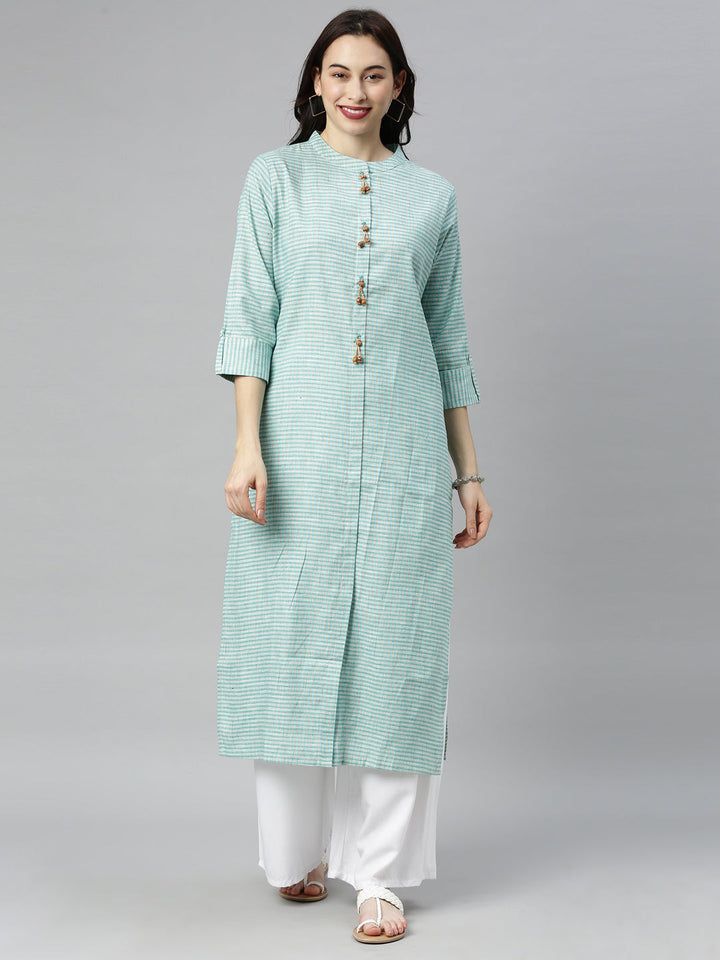 Neerus Green cotton solid kurti - back view