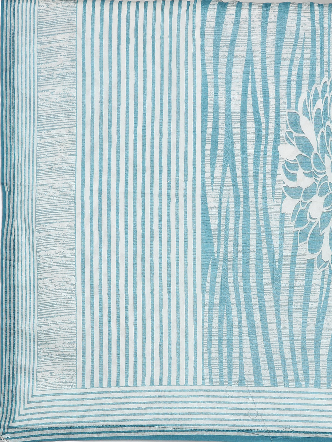 Neerus Green Viscose Rayon Printed Suit Set - detail view 5