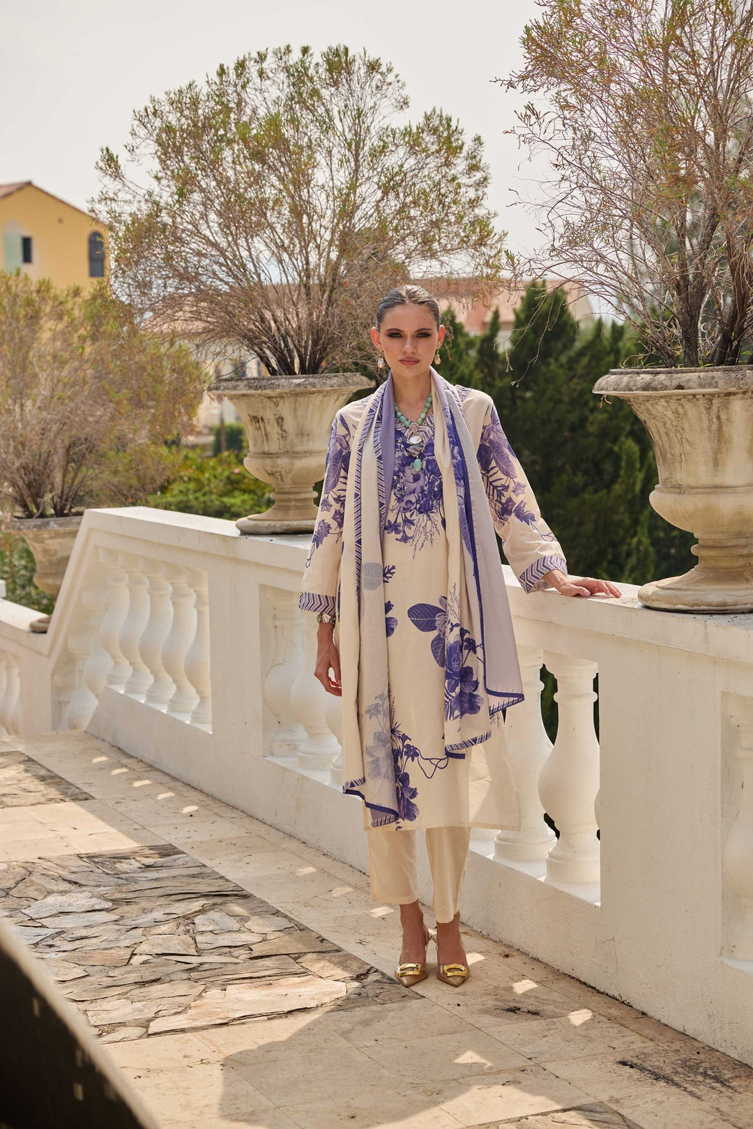 Neerus Beige cotton printed suit set - back view