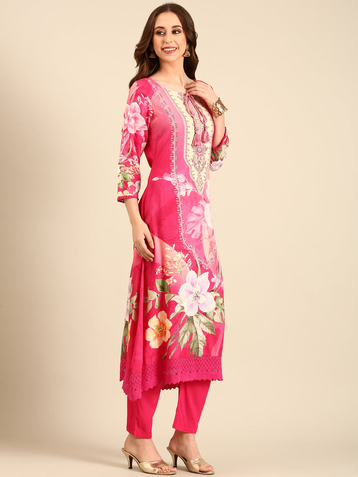 Neerus Pink rayon embellished floral suit set - back view