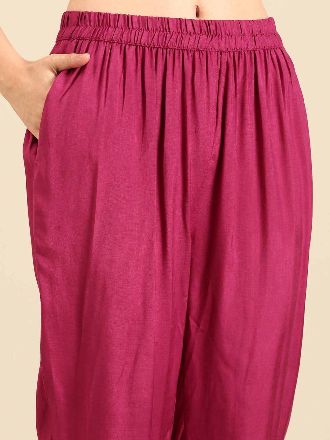 Neerus Pink muslin mirror work suit set - detail view 3