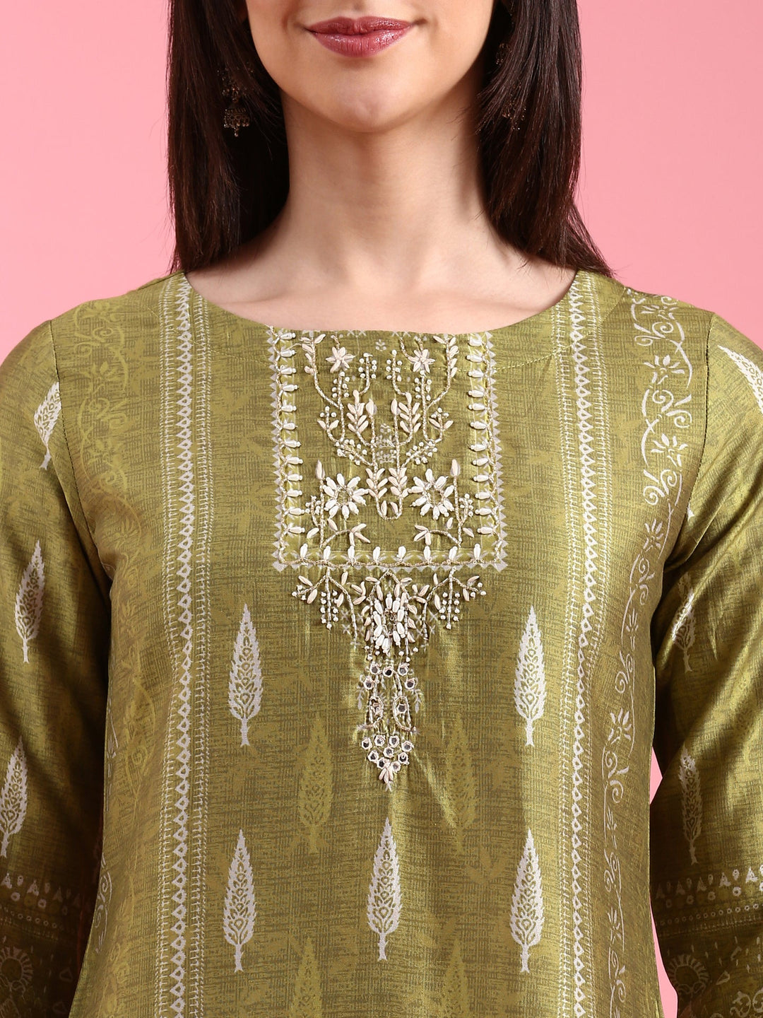 Neerus Green organza embroidered suit set - detail view 2