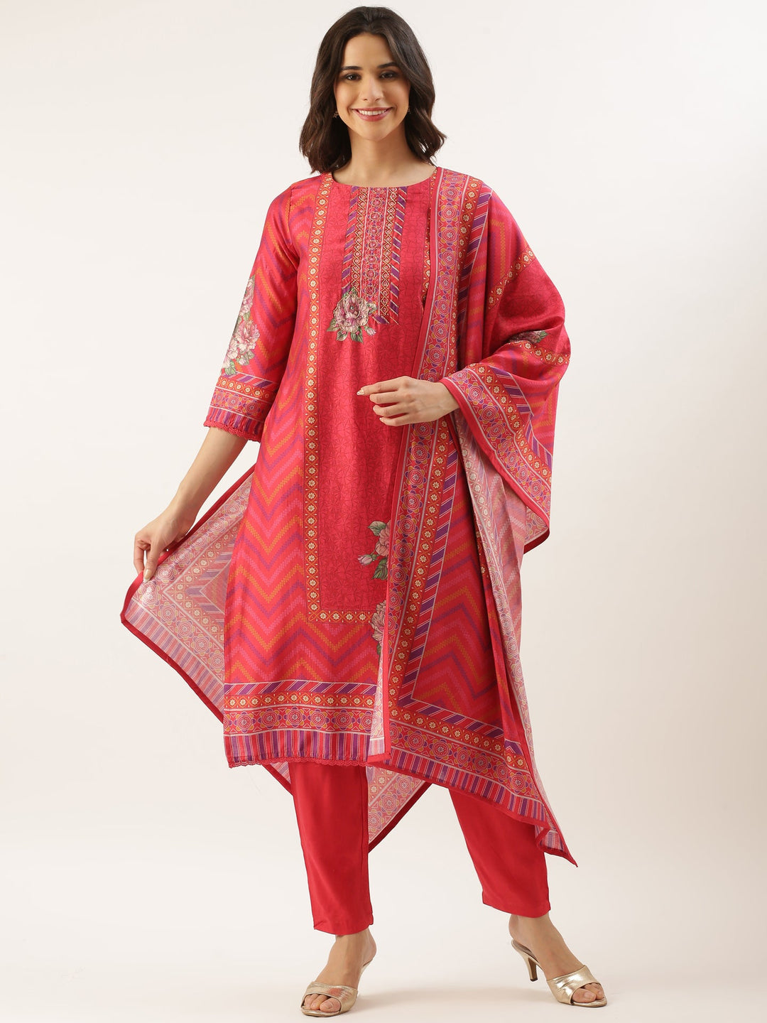 Neerus Pink modal printed suit set - back view