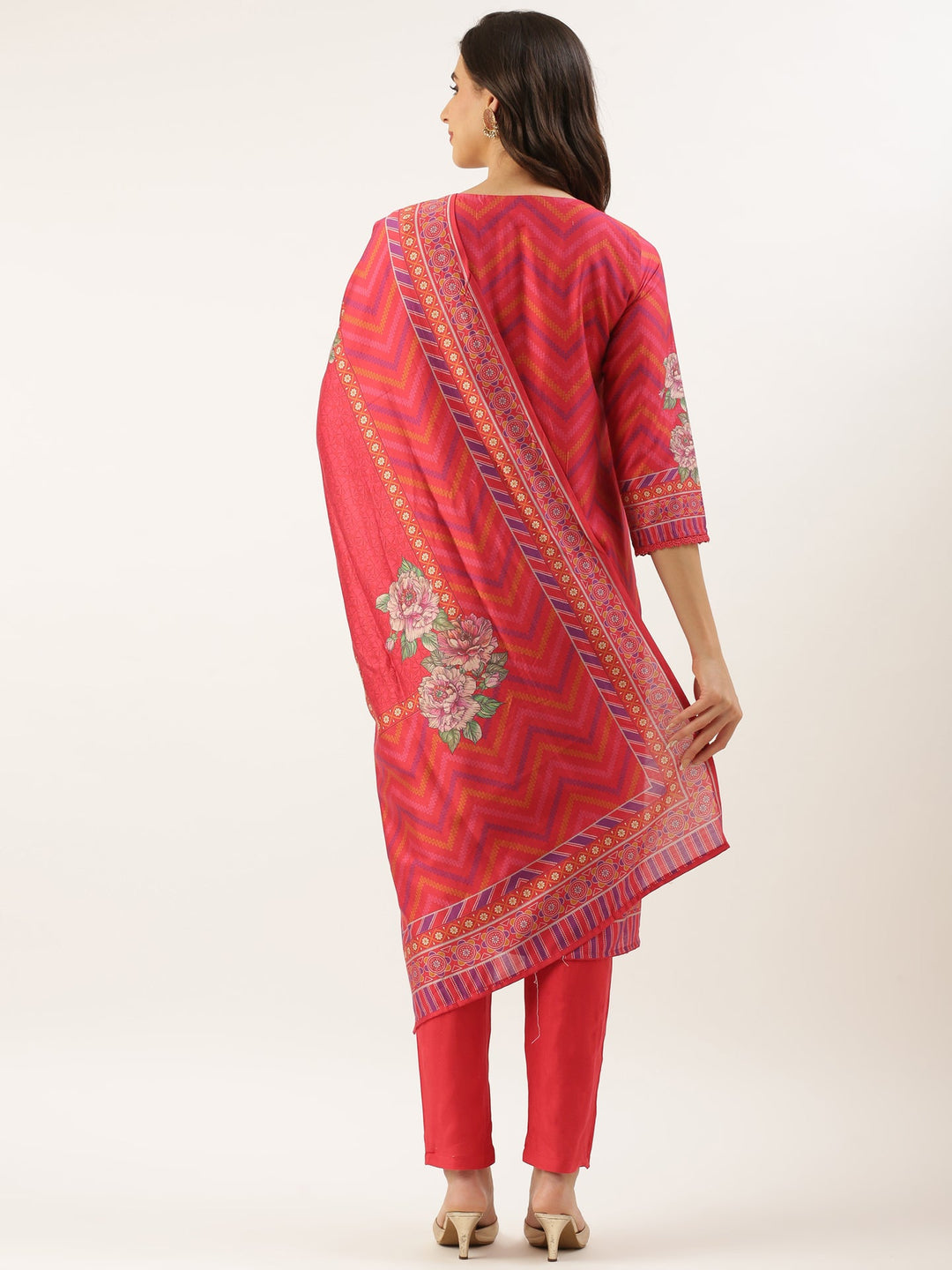 Neerus Pink modal printed suit set - detail view 1