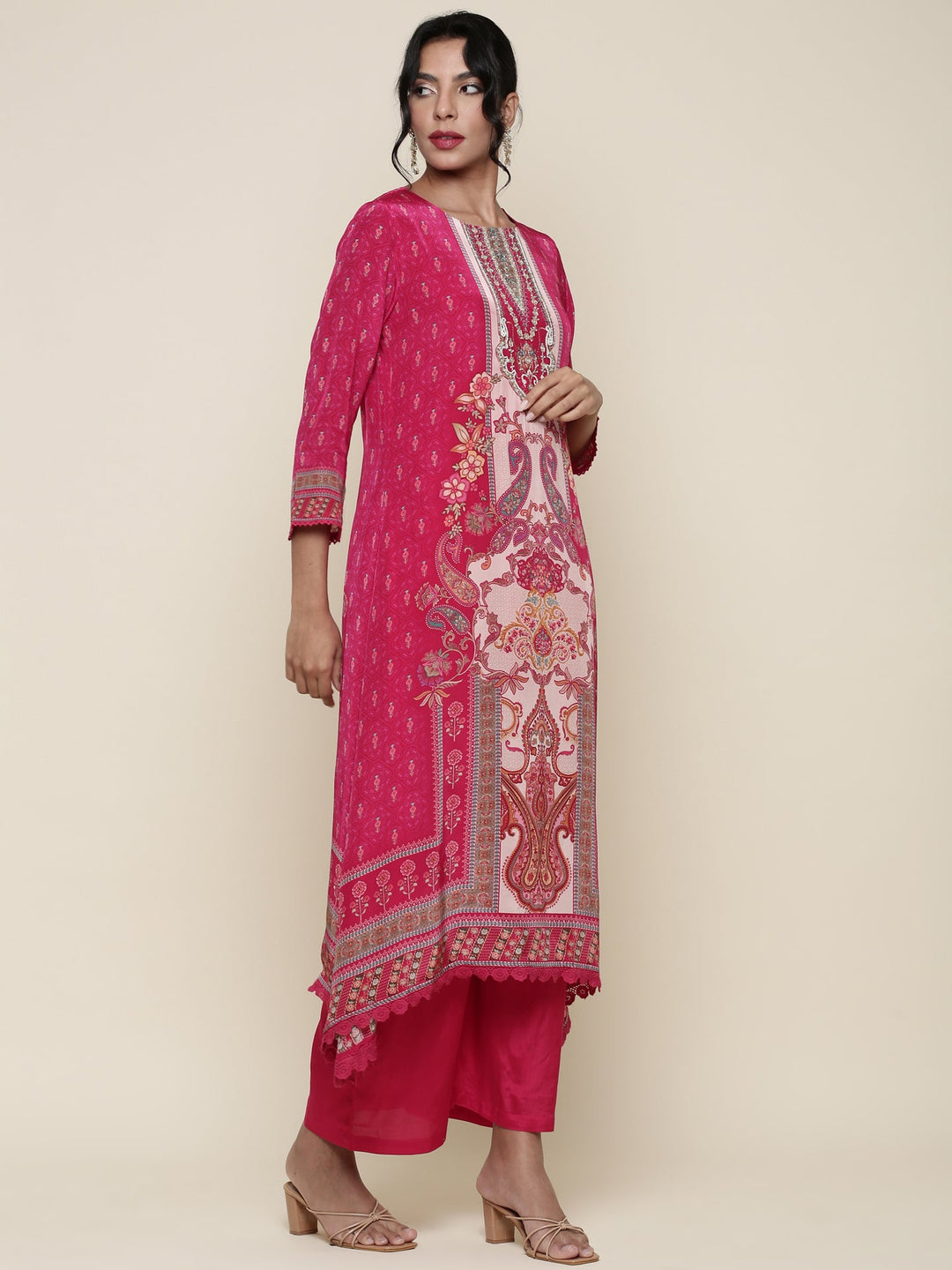 Neerus Pink crepe digital printed suit set - back view