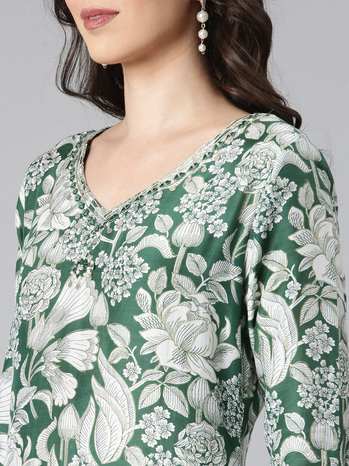 Neerus Green Printed Straight Kurta and Trousers With Dupatta