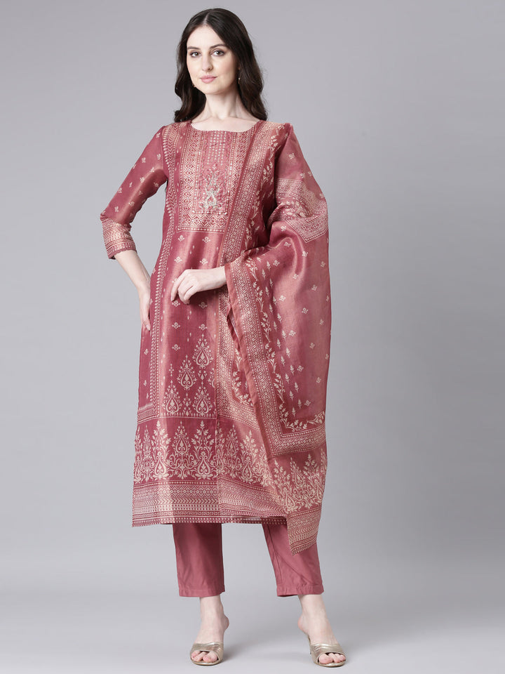 Neerus Pink tissue printed suit set - front view
