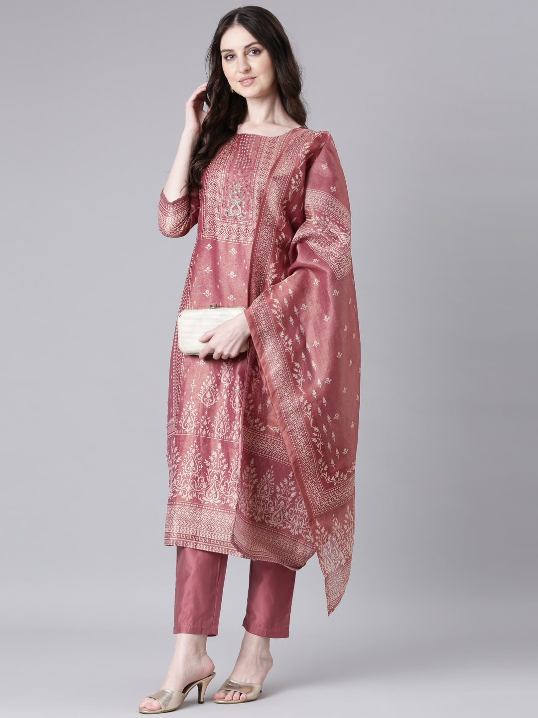 Neerus Pink tissue printed suit set - detail view 2