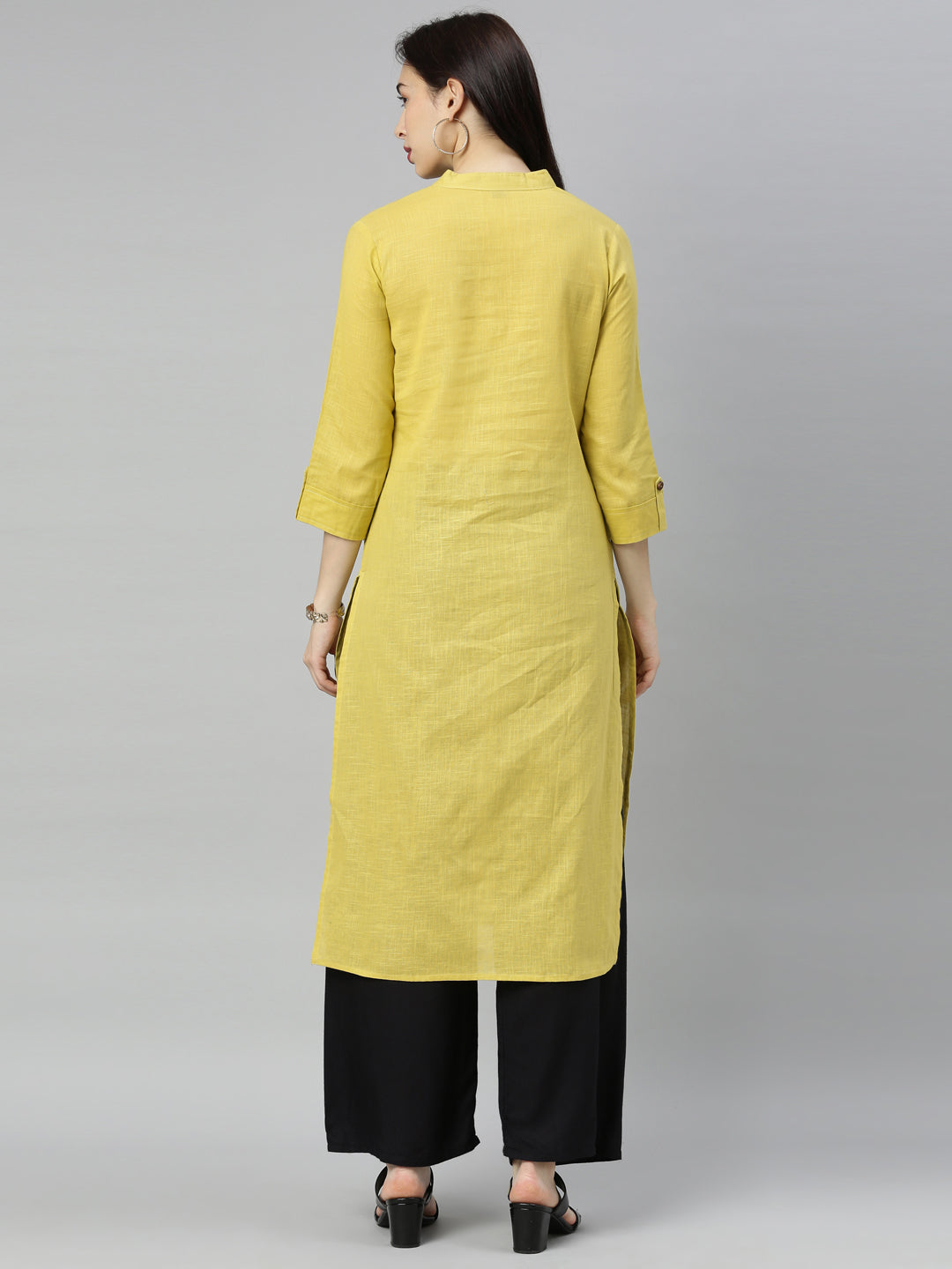 Neerus Green embroidered straight kurta - detail view 4