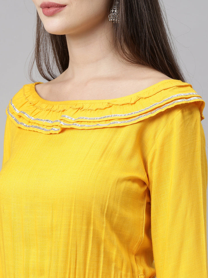 Neerus Yellow rayon flared kurta - detail view 3